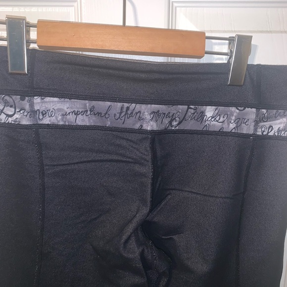 Lululemon pants - Picture 7 of 8